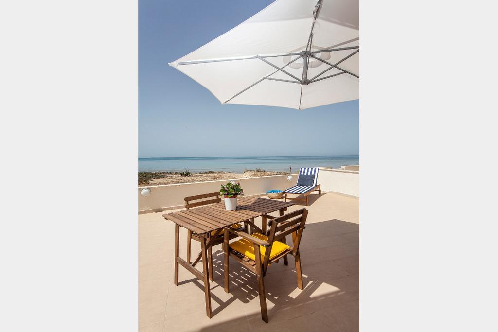 Terrazza Montalbano Villa Punta Secca Exterior foto